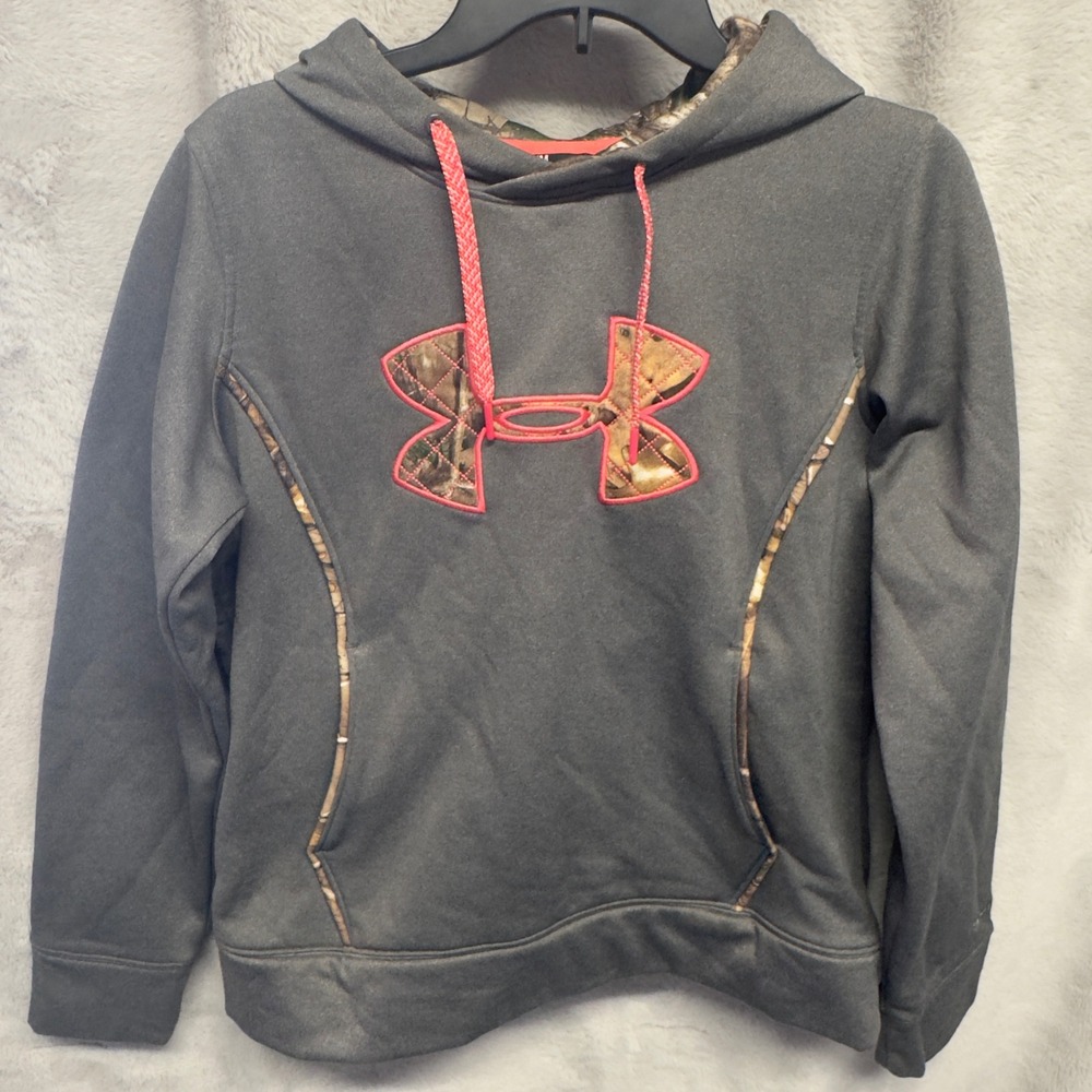 Under Armour Hoodie Pullover Womens L Gray Pink Camo Athleisure Sporty Gym